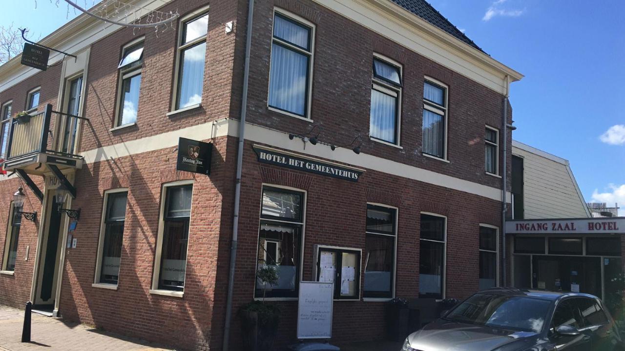 Hotel Het Gemeentehuis Uithuizen Esterno foto